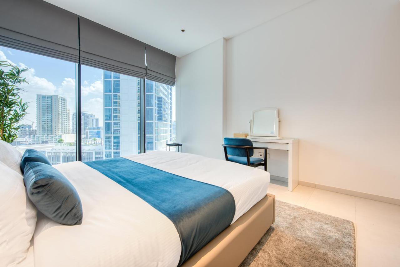 Maison Privee - Luxury, Spacious, Modern Near Burj Khalifa And Dubai Canal Exterior foto